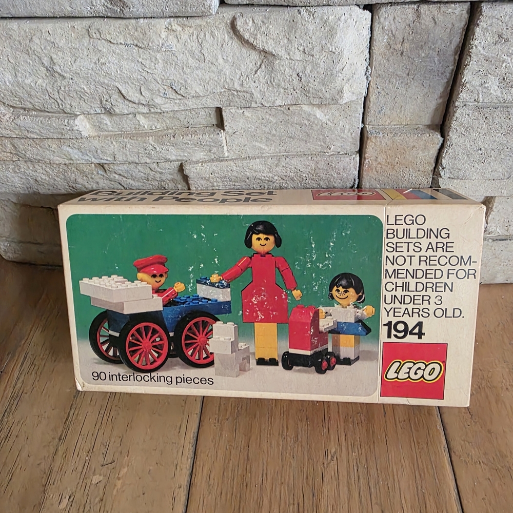 LEGO Classic Kids Toy Set — Red and Blue Figures